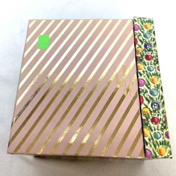 Peppermint & Pine Mug & Music Box Set We Wish You a Merry Christmas Santa Gift - Picture 7 of 7